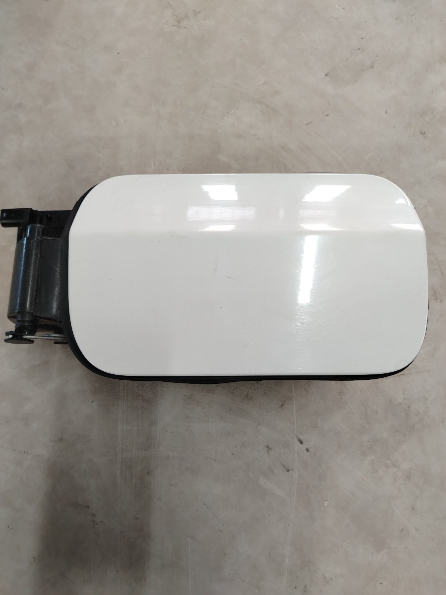 2017 BMW 320I F30 FUEL FLAP