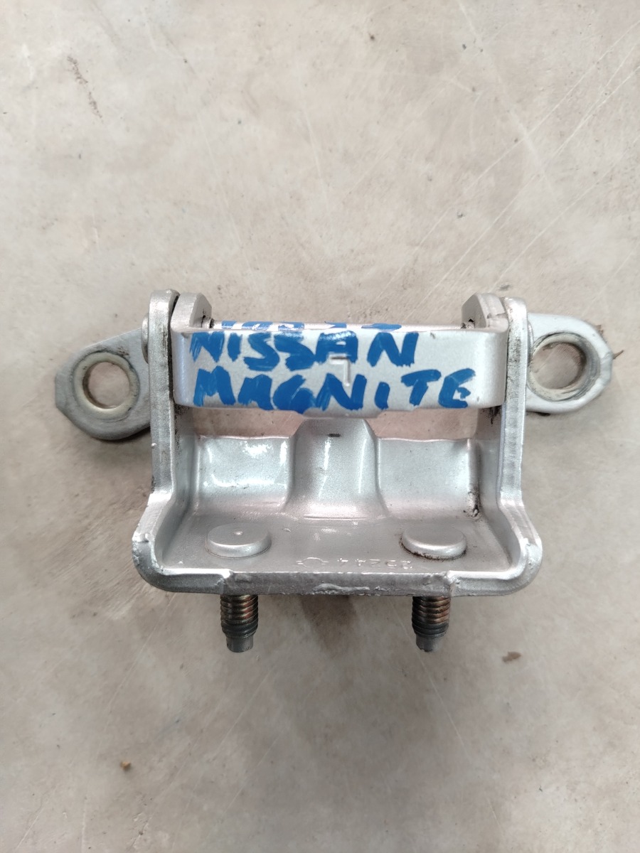 2025 NISSAN MAGNITE 1.0 UPPER DOOR HINGE LEFT