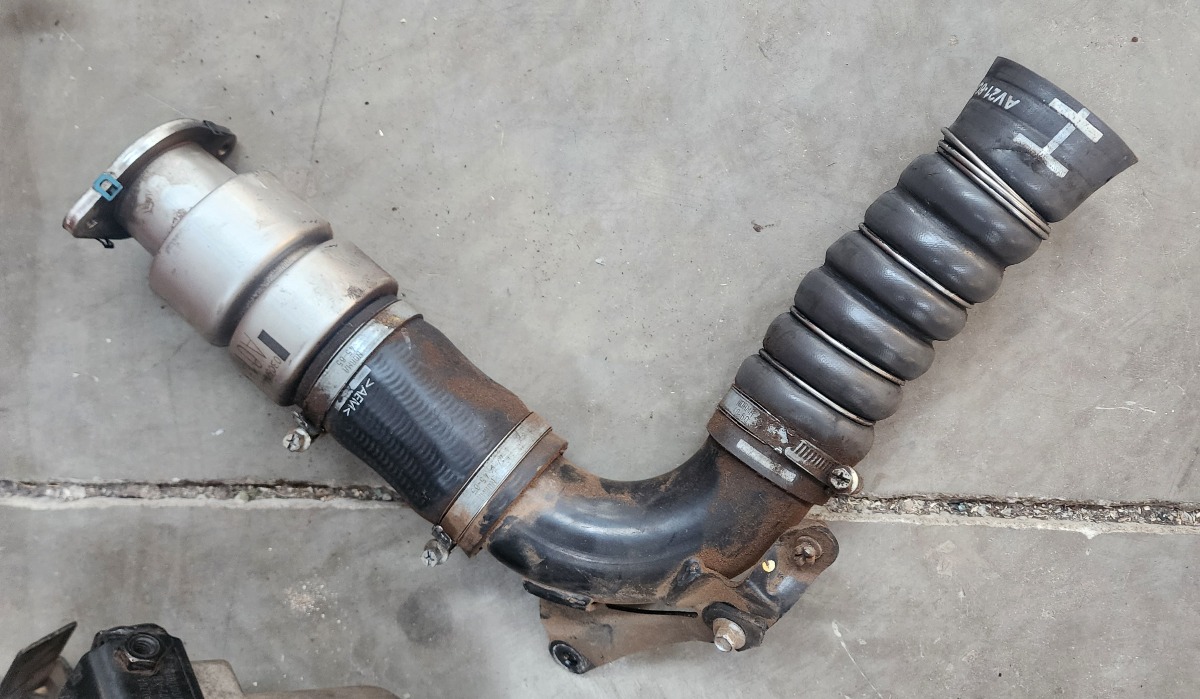 FIESTA 1.6TDCI TURBO AIR HOSE