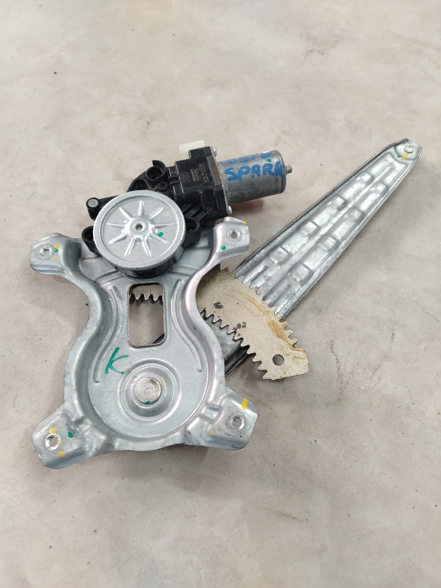 SPARK LEFT REAR WINDOW MECH ELECTRIC