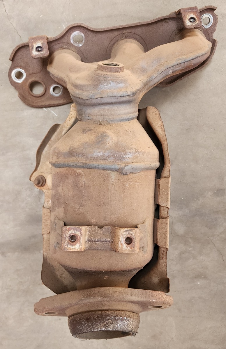 GO 1.2 EXHAUST MANIFOLD