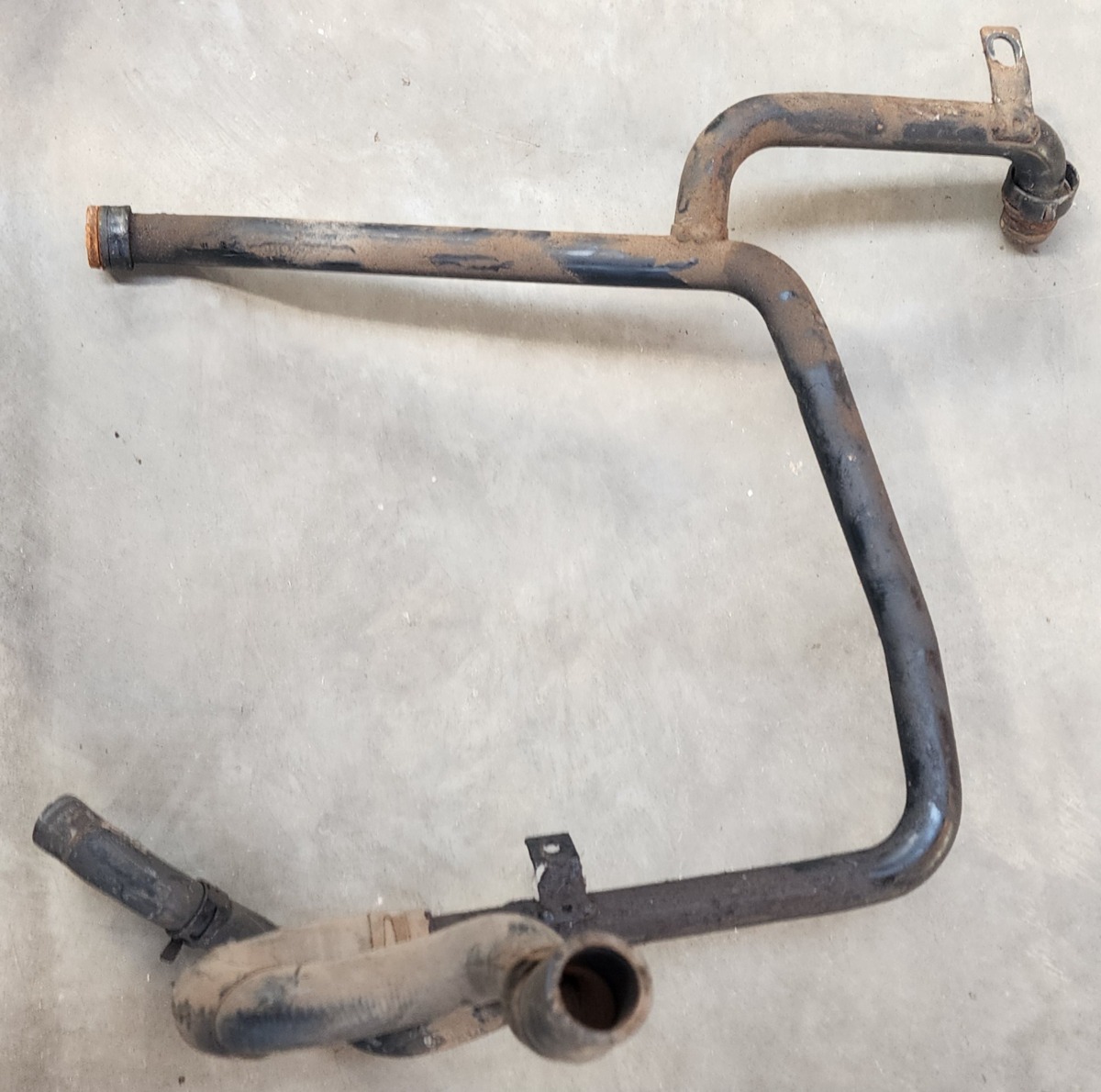 A6 BZC COOLANT PIPE