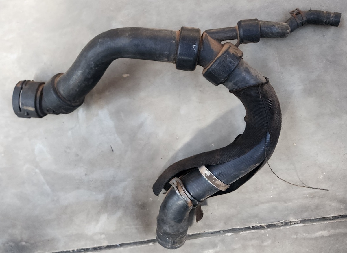 A6 BZC COOLANT HOSE