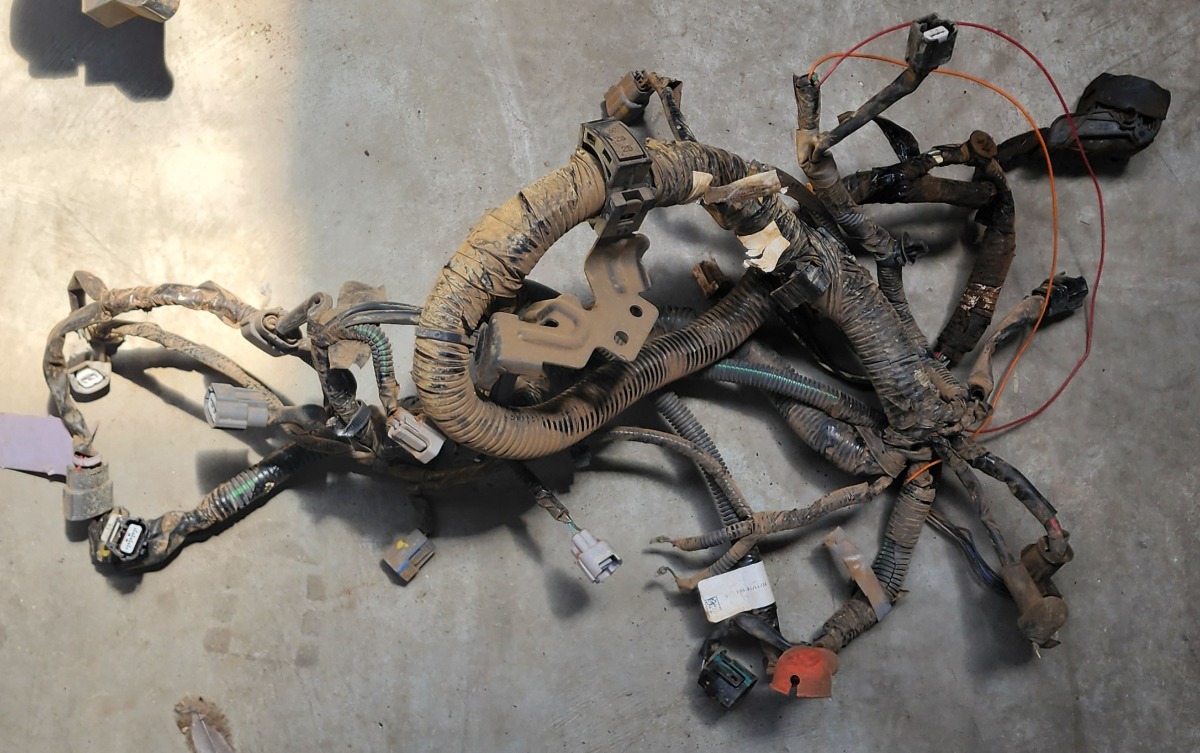 GO 1.2 ENGINE BAY WIRING HARNASS