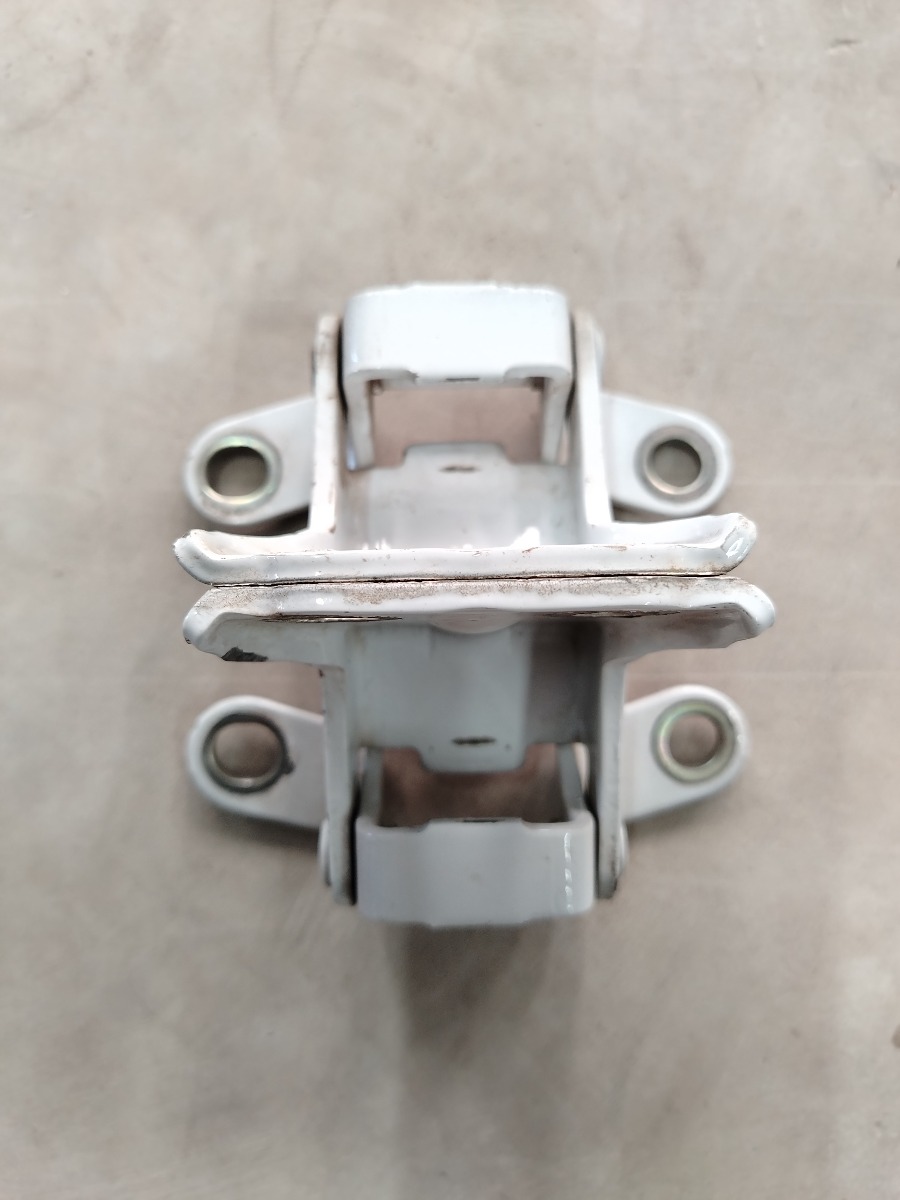 2011 CHEV SPARK 1.2 LS REAR DOOR HINGE SET