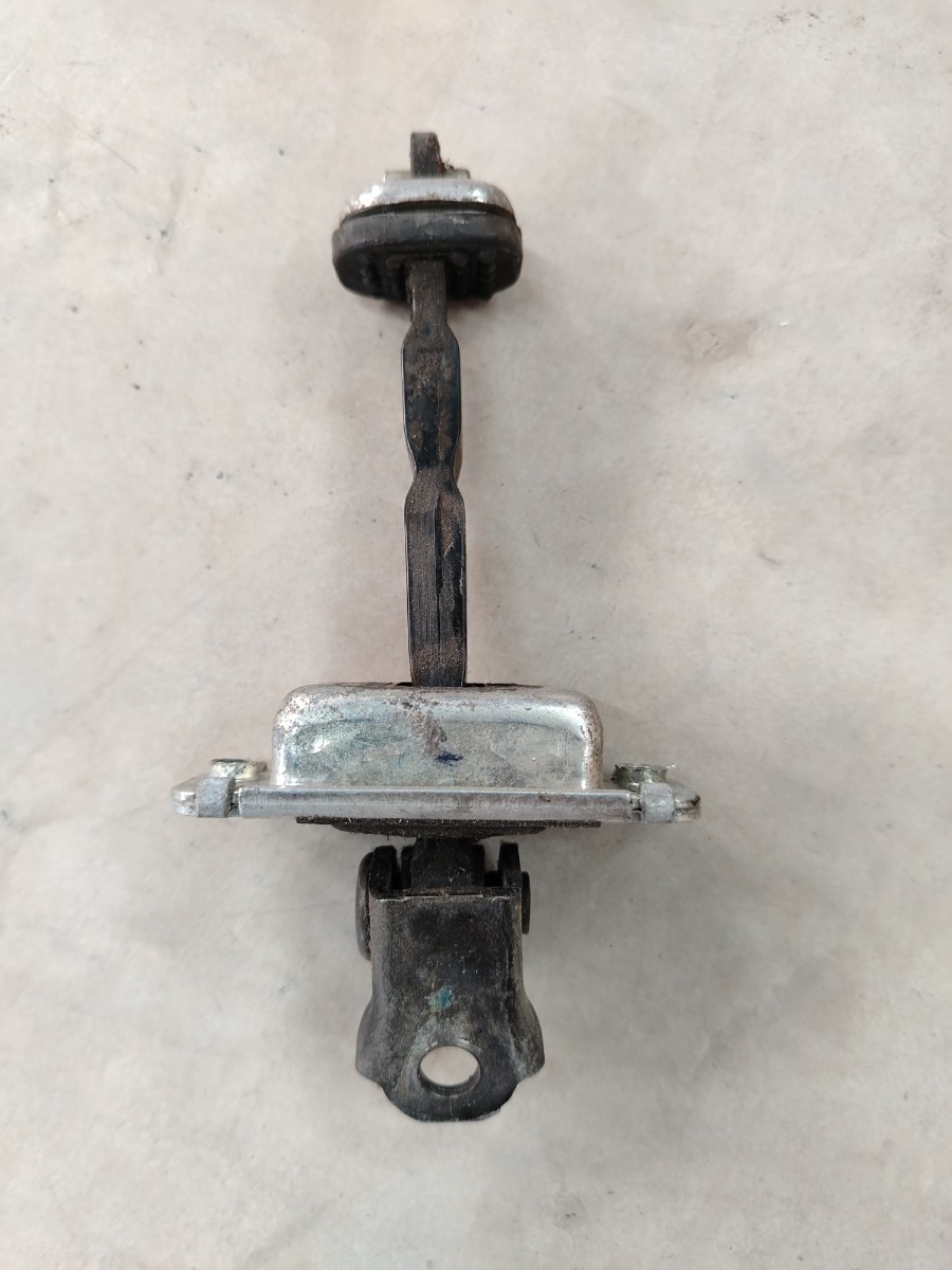 2011 CHEV SPARK 1.2LS DOOR STRAP