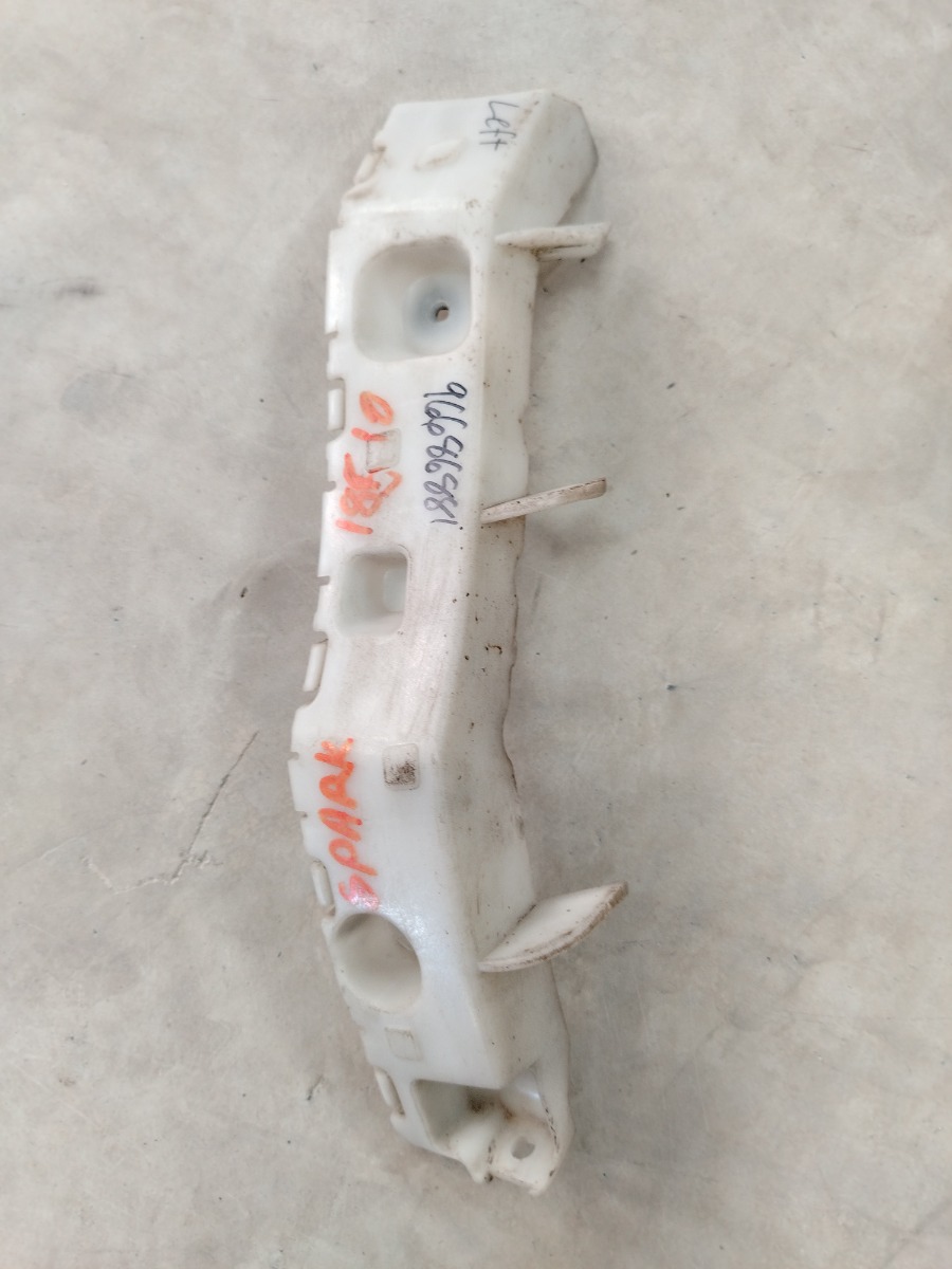 2011 CHEV SPARK 1.2LS BUMPER SLIDE L/R