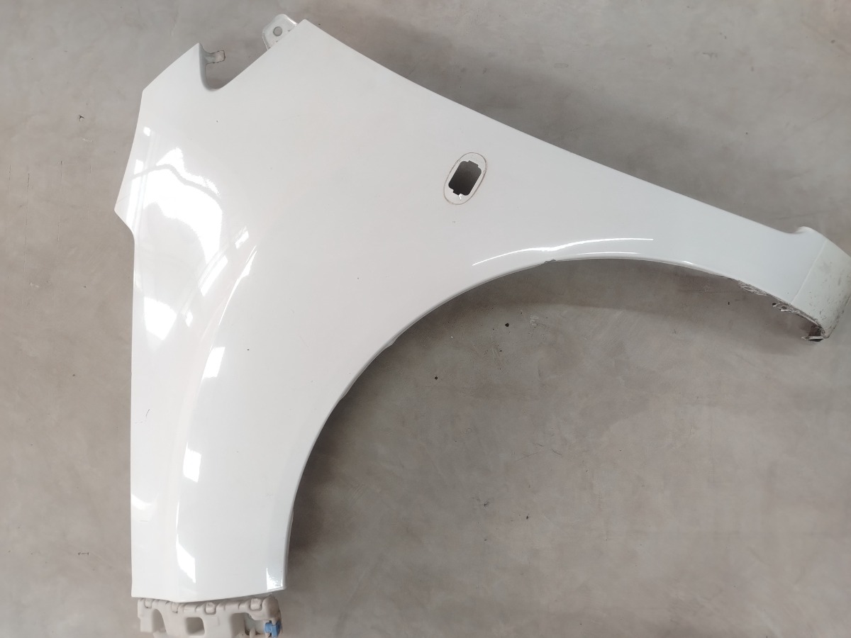 2011 CHEV SPARK 1.2 LS LEFT FRONT FENDER