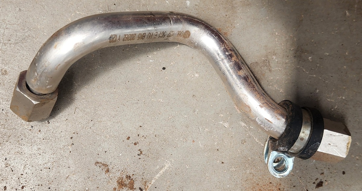 A4 DEM HIGH PRESSURE FUEL LINE