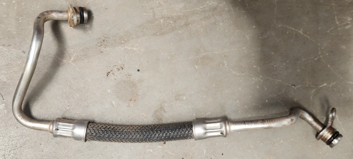 A4 DME TURBO OIL SUPPLY LINE