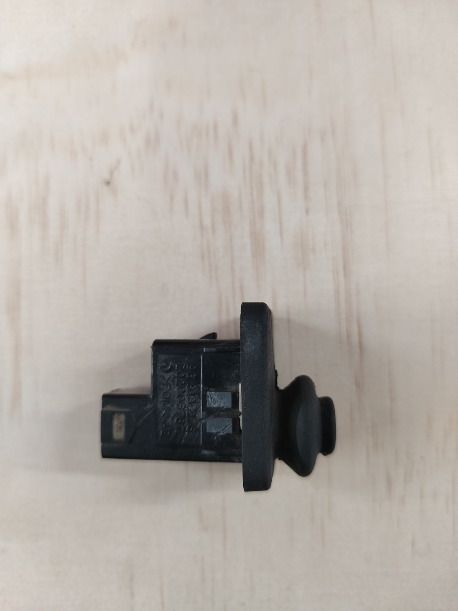 2011 CHEV SPARK 1.2LS BONNET SWITCH