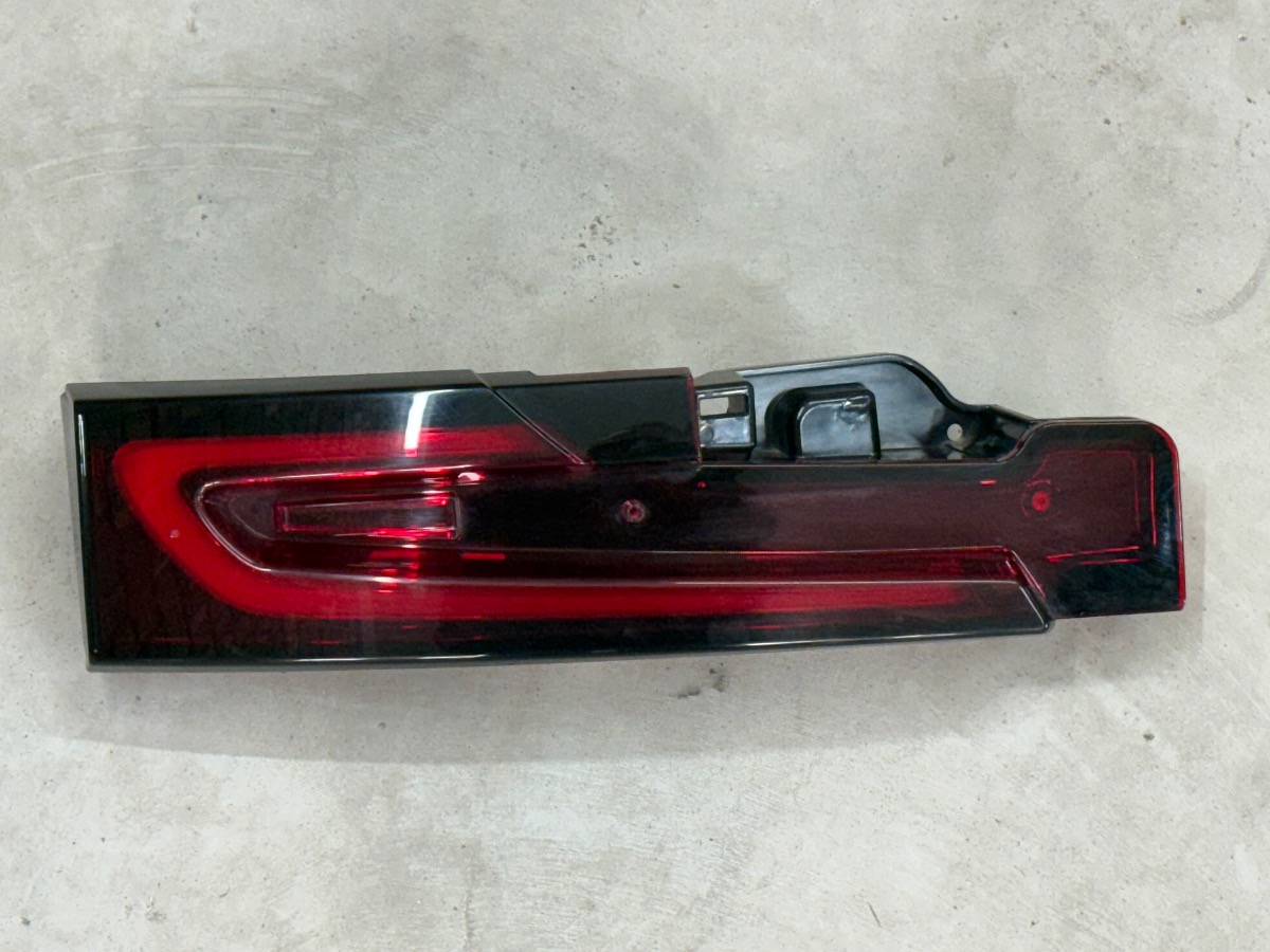 URBAN CRUISER LEFT INNER TAIL LIGHT