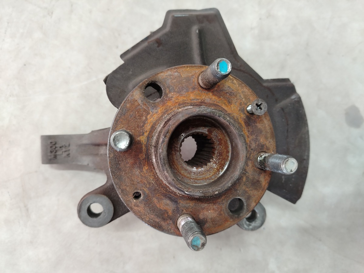 2011 CHEV SPARK STEERING KNUCKLE L/F