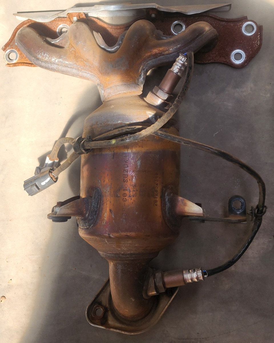 SWIFT K12 MN EXHAUST MANIFOLD