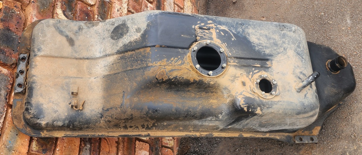 SCORPIO FUEL TANK ASSY