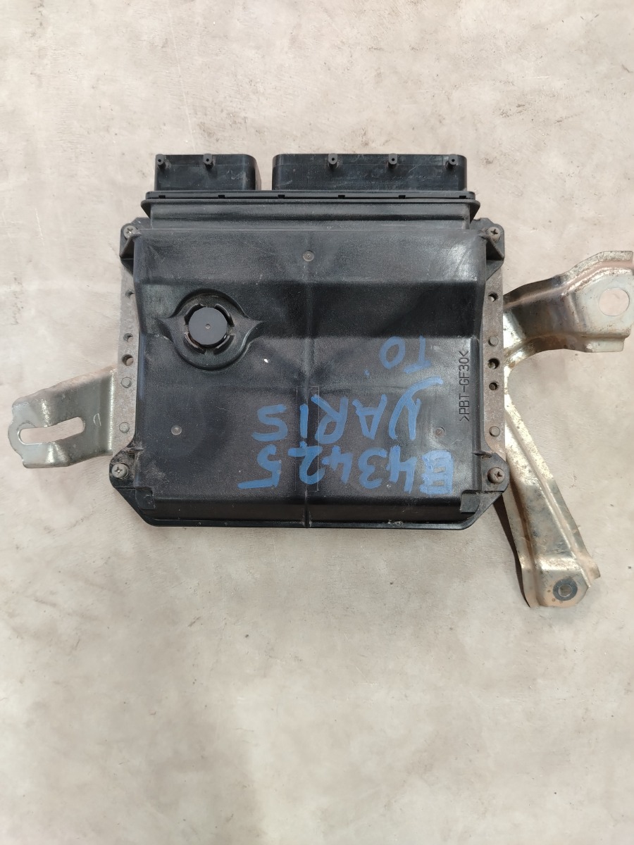 2011 YARIS 1.3 ENGINE CONTROL UNIT