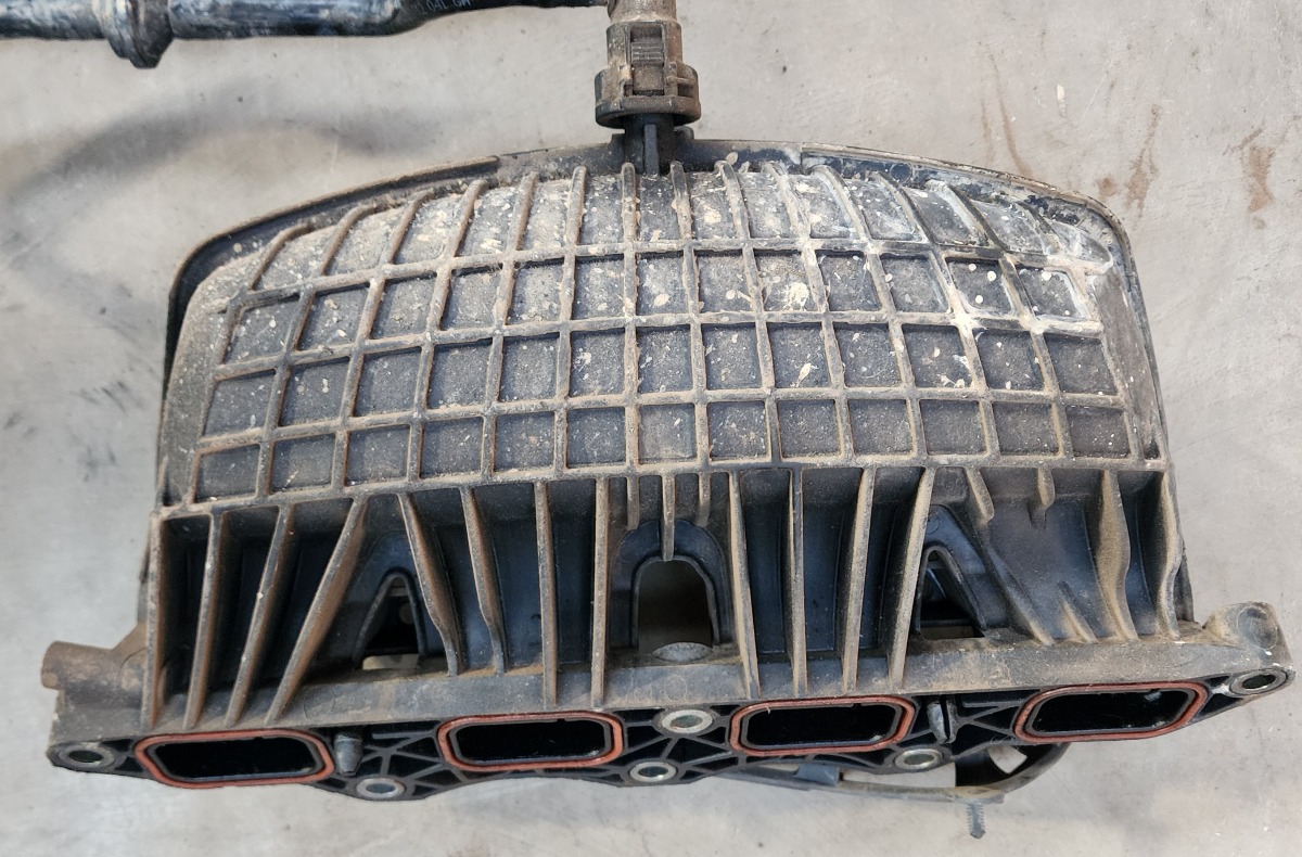 GOLF MK6 1.4TSI INTAKE MANIFOLD