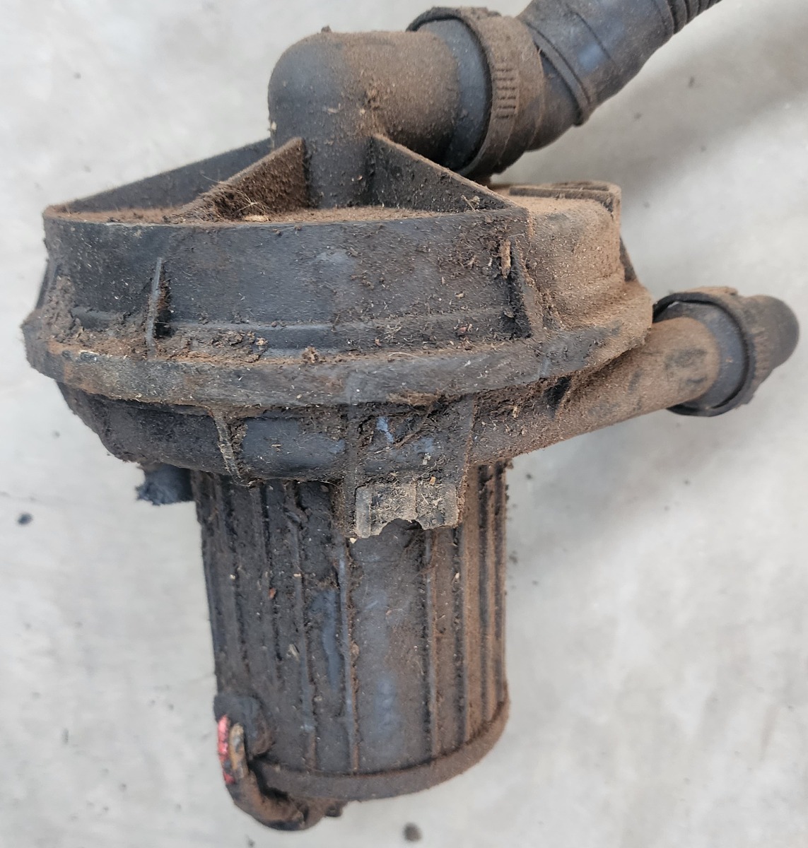 A3 APG Secondary air injection pump