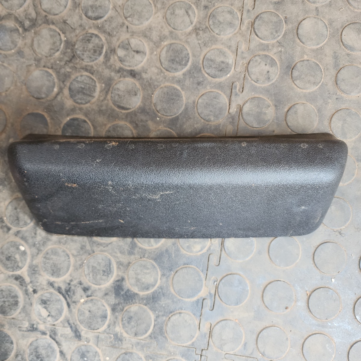 H1 REAR CENTRE BRAKE LIGHT COVER
