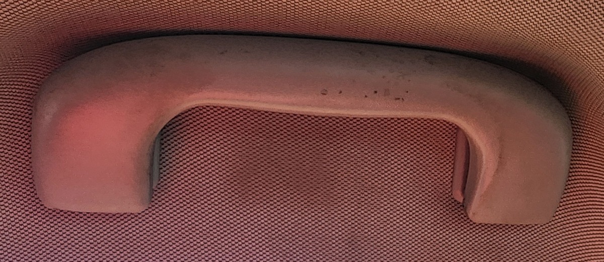 ORLANDO LEFT FRONT GRAB HANDLE