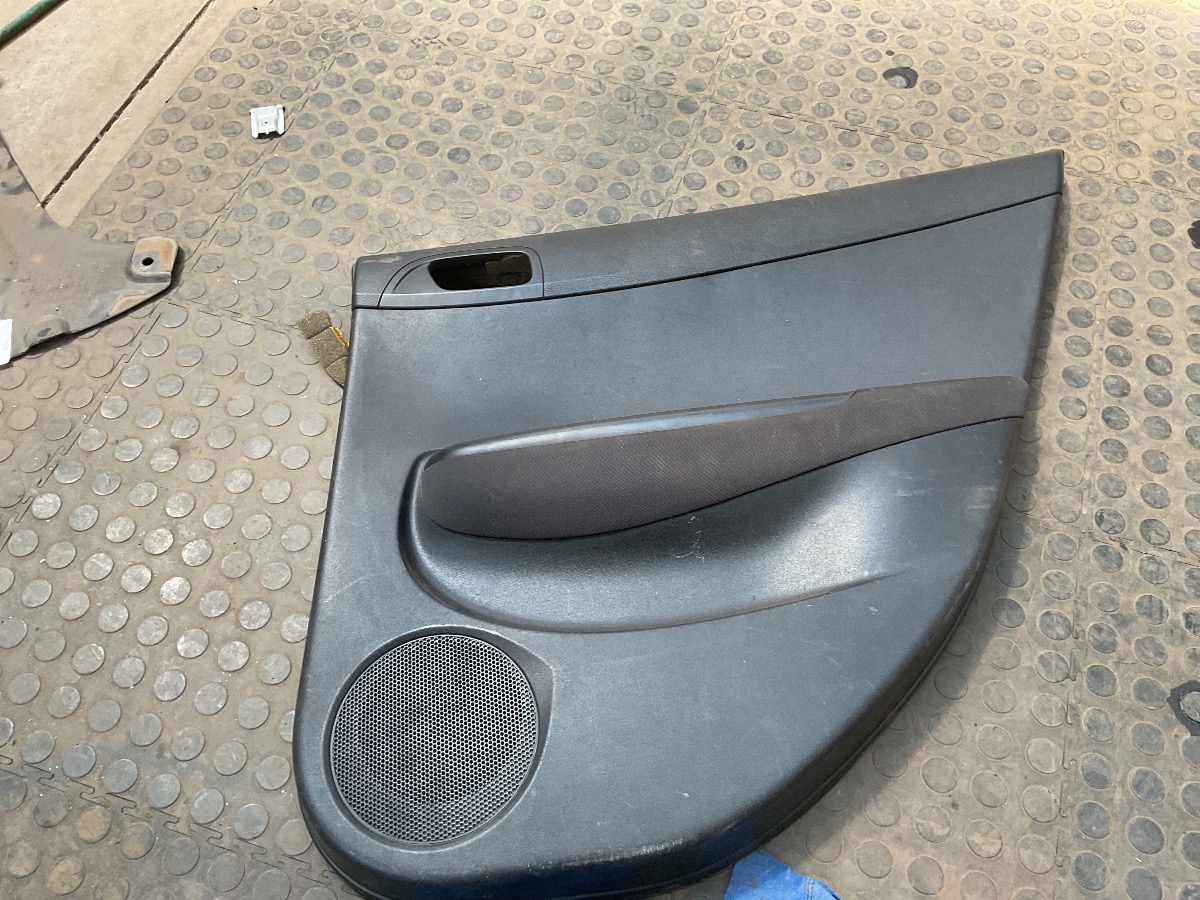 I.20 REAR RIGHT DOOR PANNEL