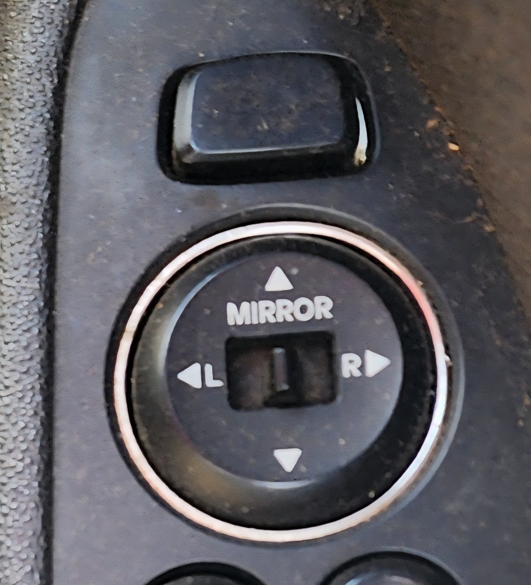 I30 MIRROR SWITCH