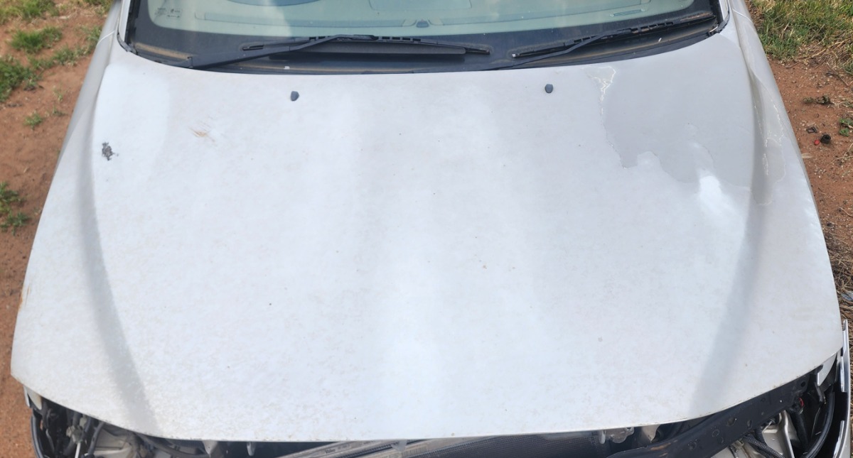 S60 BONNET