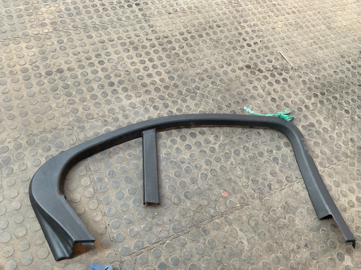 C CLASS DOOR SEAL COVER