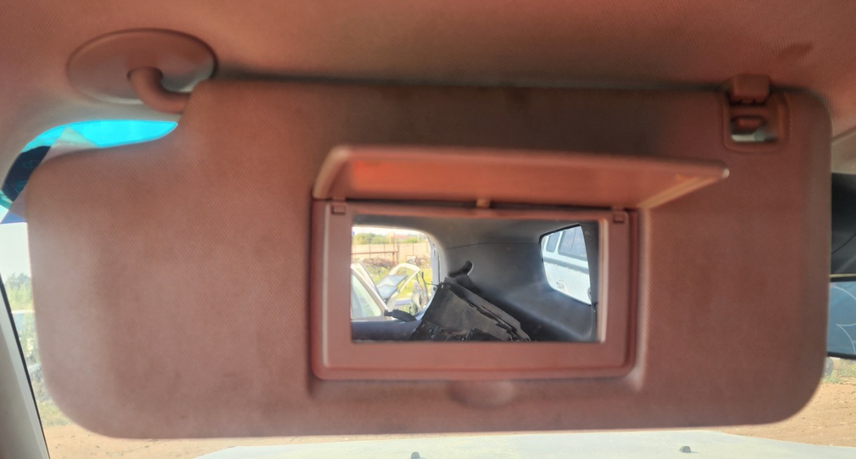 ORLANDO LEFT SUN VISOR
