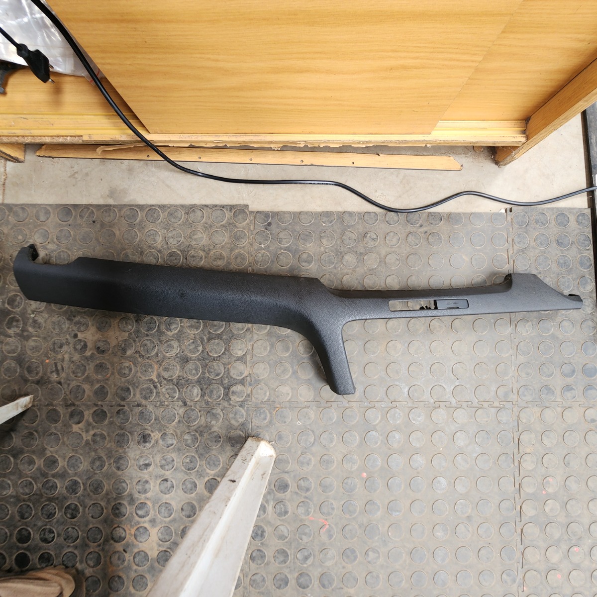 SPORTAGE LEFT CRASH PAD TRIM