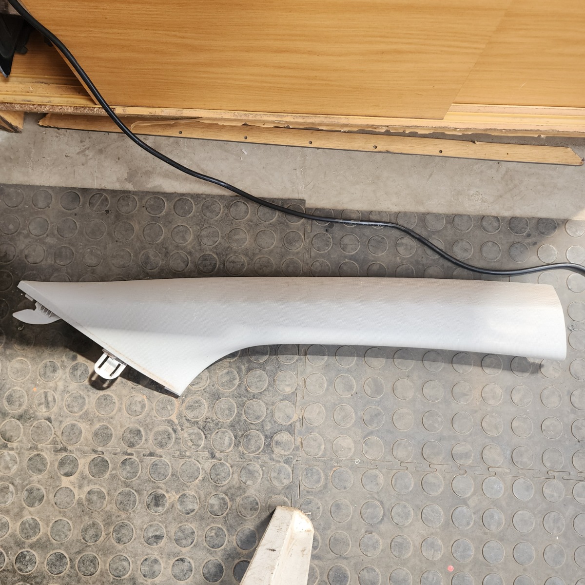 SPORTAGE RIGHT A-PILLAR TRIM