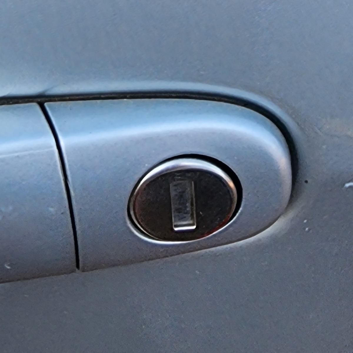 TT MK1 LEFT DOOR HANDLE END PIECE