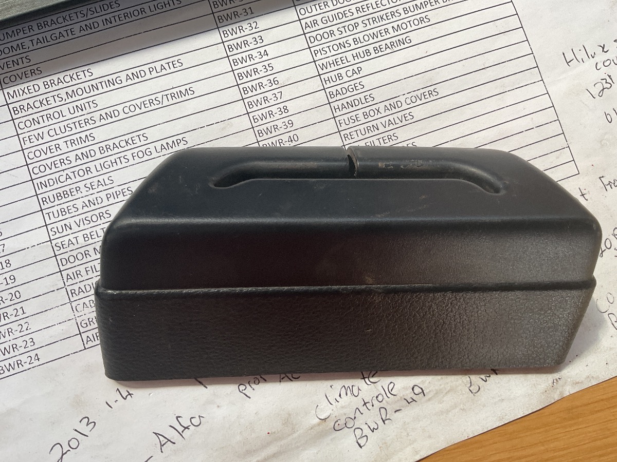 RANGER REAR SEATBELT PLASTIC TRIM