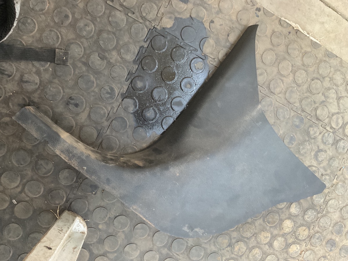 RANGER LEFT LOWER A PILLAR TRIM