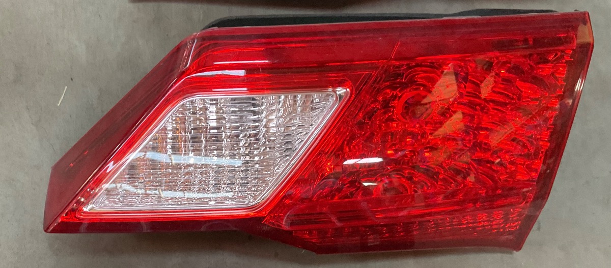 IGNIS UPPER BRAKE LIGHT RIGHT