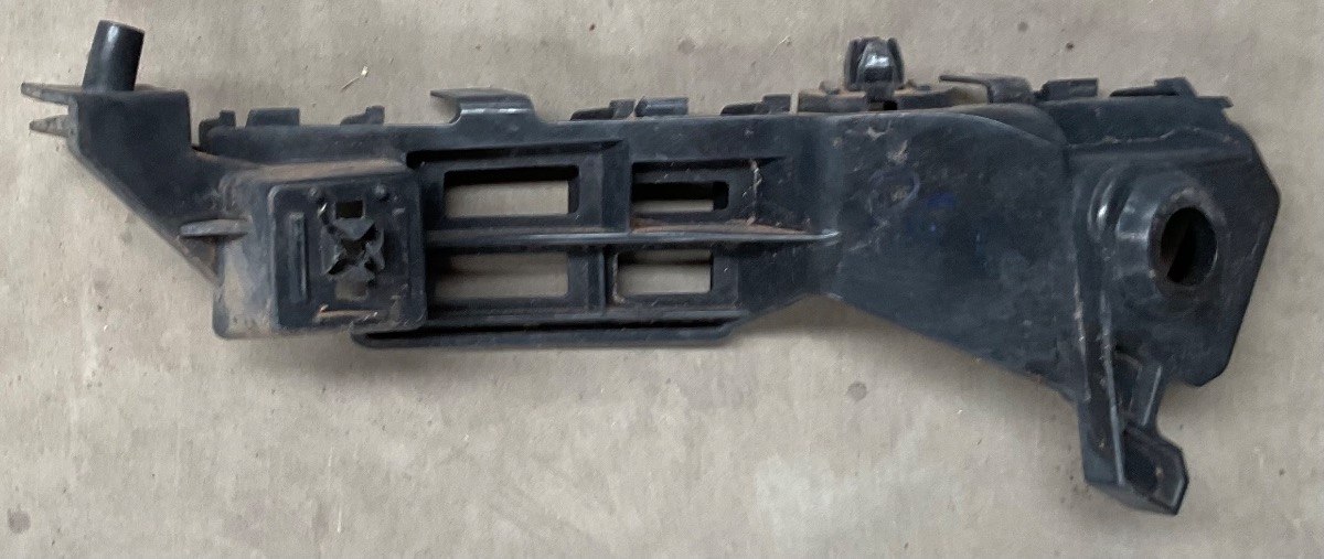 Ignis Bumper Bracket Front Left