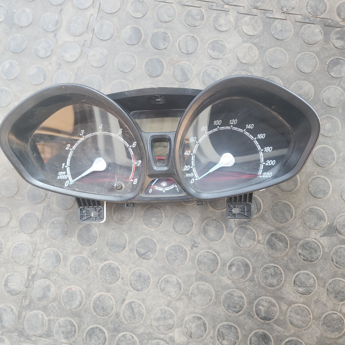 FIESTA ECOBOOST 1.4I INSTRUMENT CLUSTER