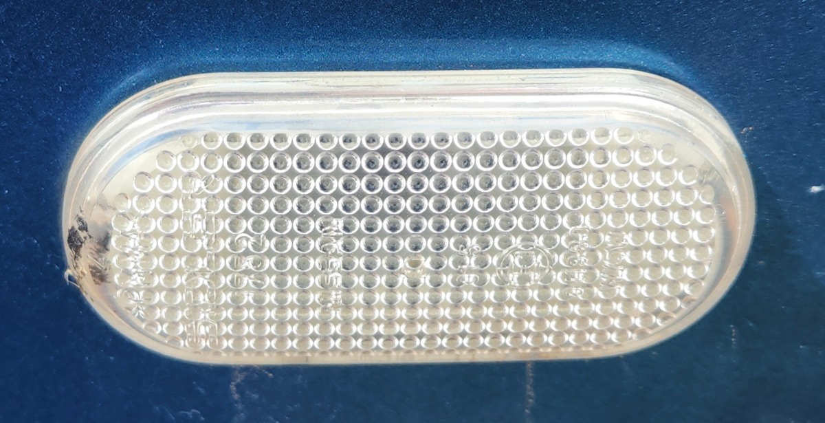TIIDA LEFT MARKER LIGHT