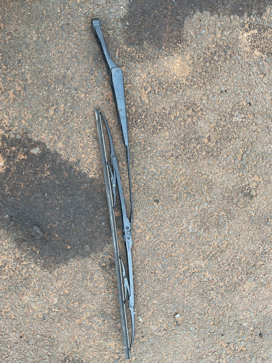 Polo Windscreen Wiper Arm
