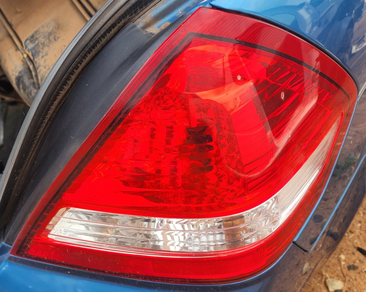 TIIDA RIGHT REAR TAILLIGHT