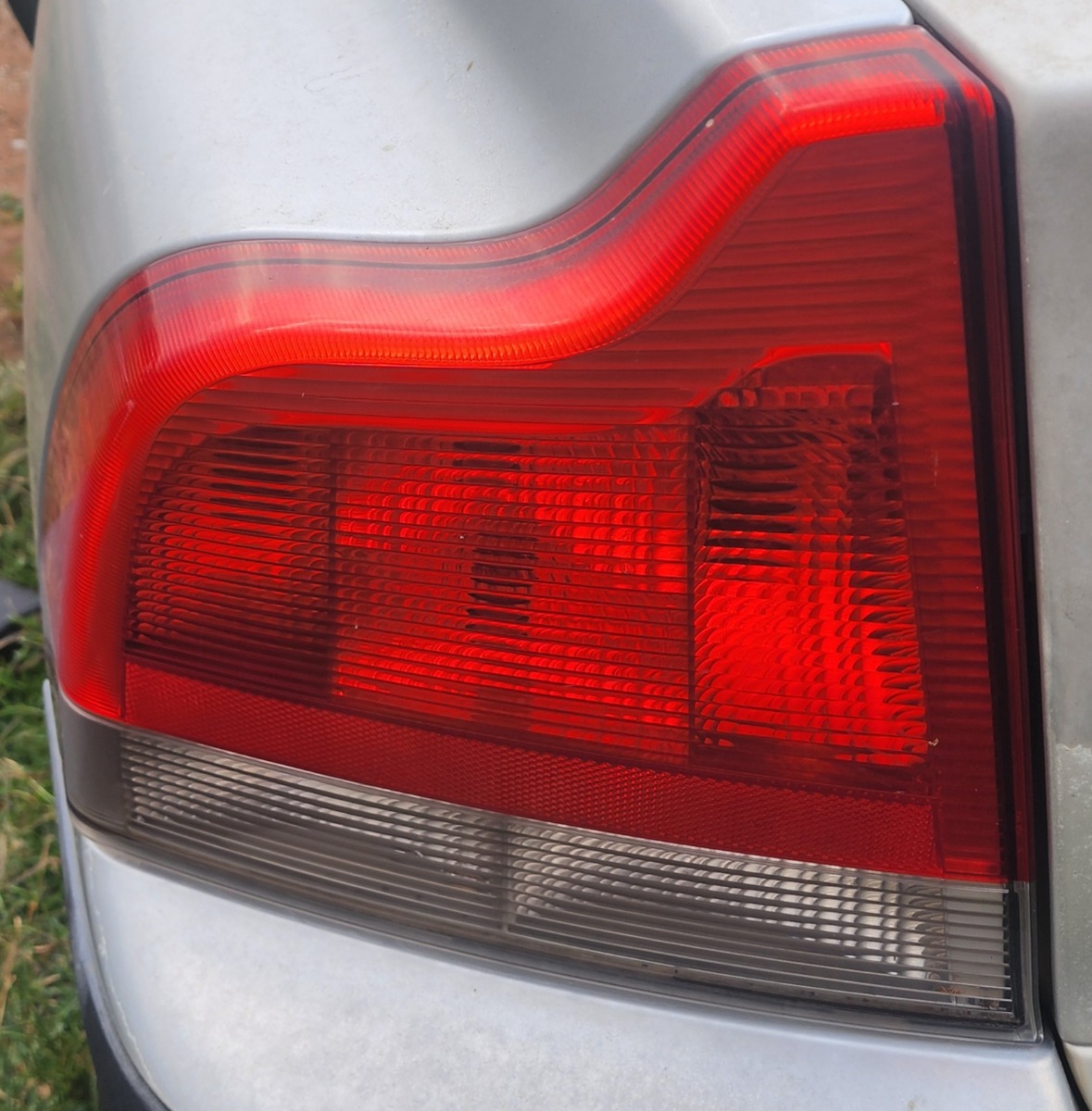 S60 LEFT REAR TAILLAMP