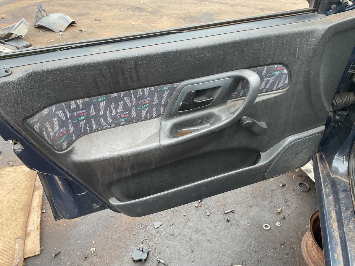 POLO PLAYA DOOR PANNEL LEFT