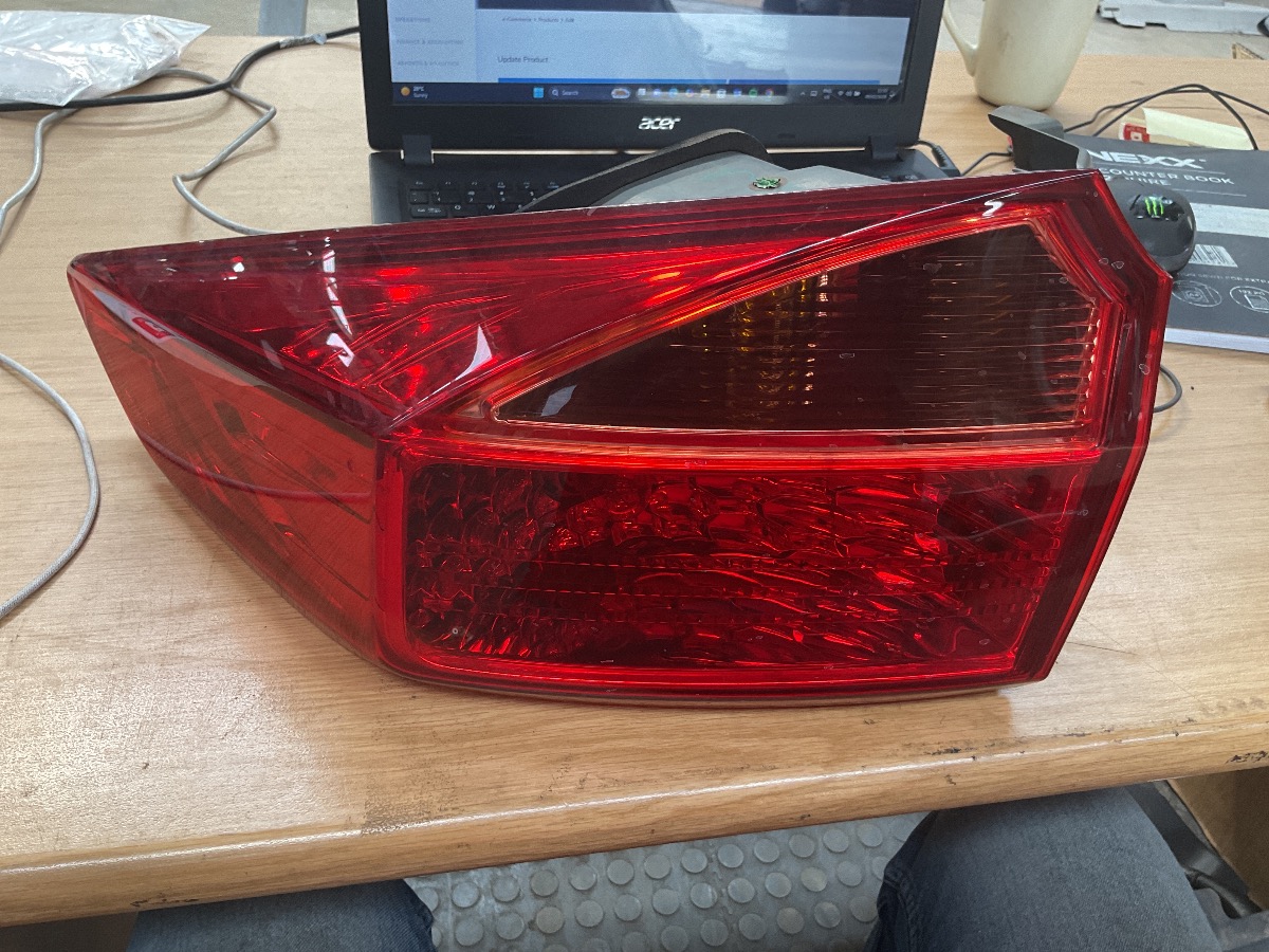 BALLADE TAILIGHT LEFT LOWER