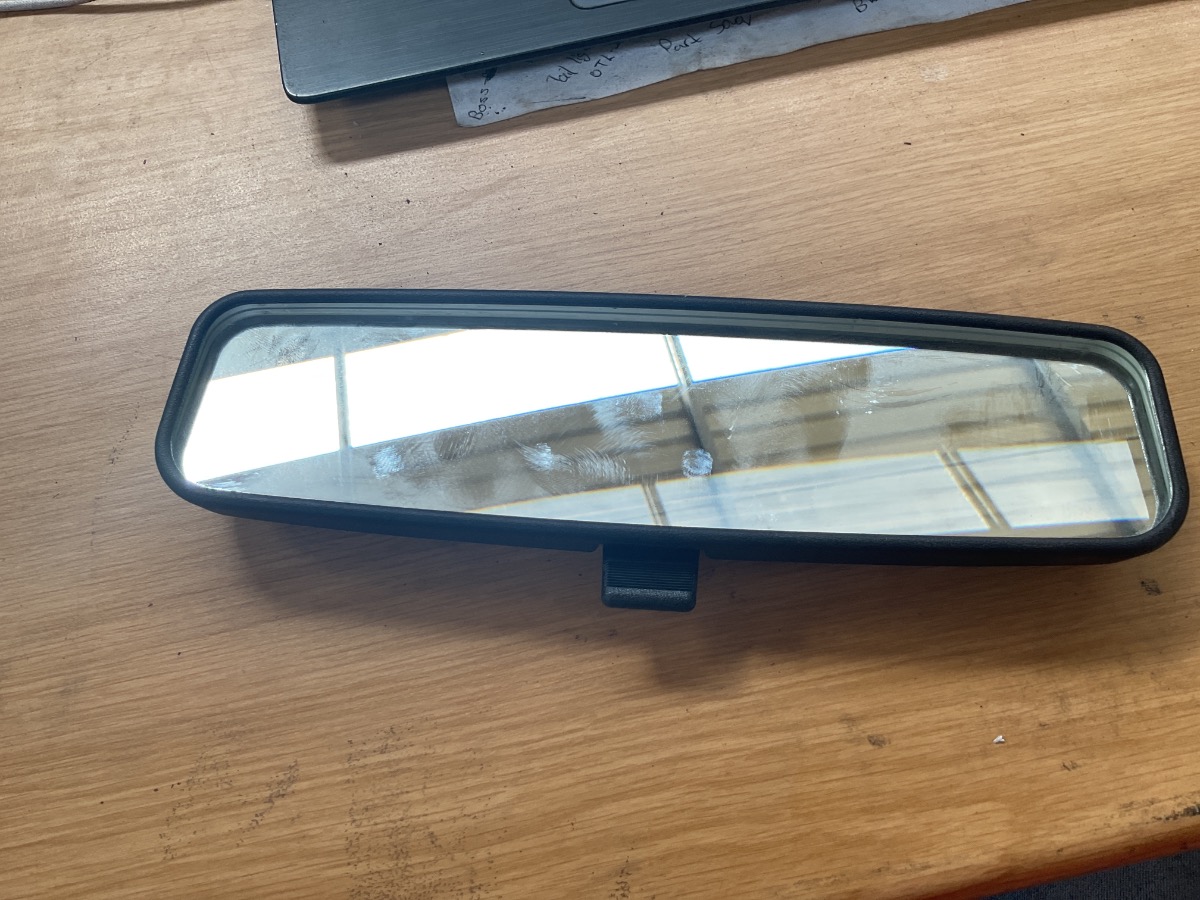 BALLADE CENTRE REAR VIEW MIRROR