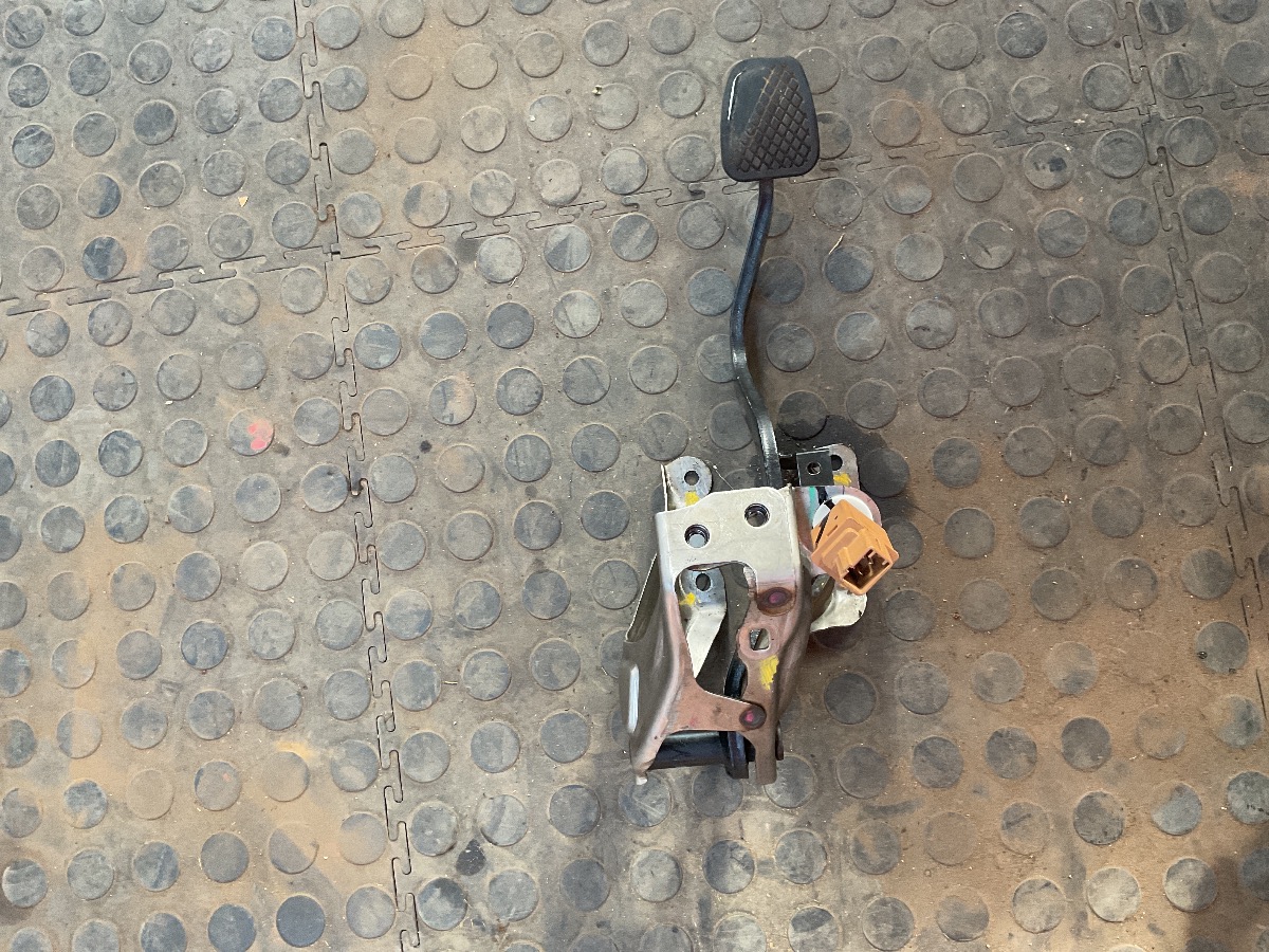 BALLADE BRAKE PEDAL