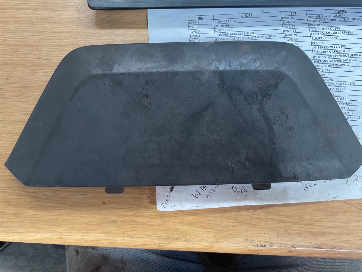 RANGER CENTER CONSOLE TOP BOX LID