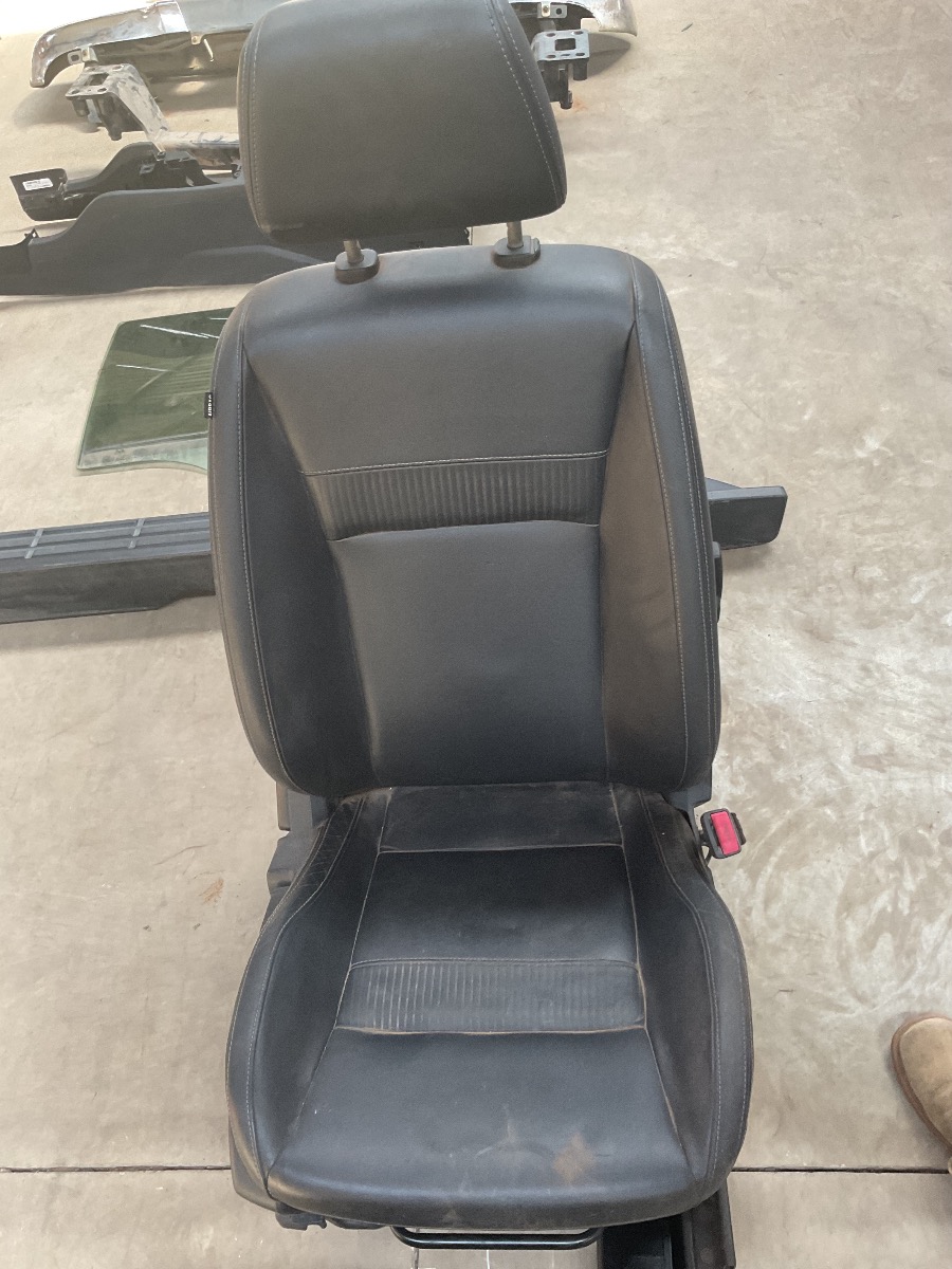 RANGER FRONT RIGHT SEAT