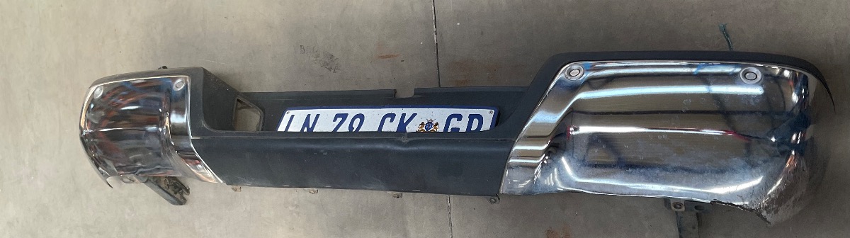 Ford Ranger Rear Bumper Right Central Mount