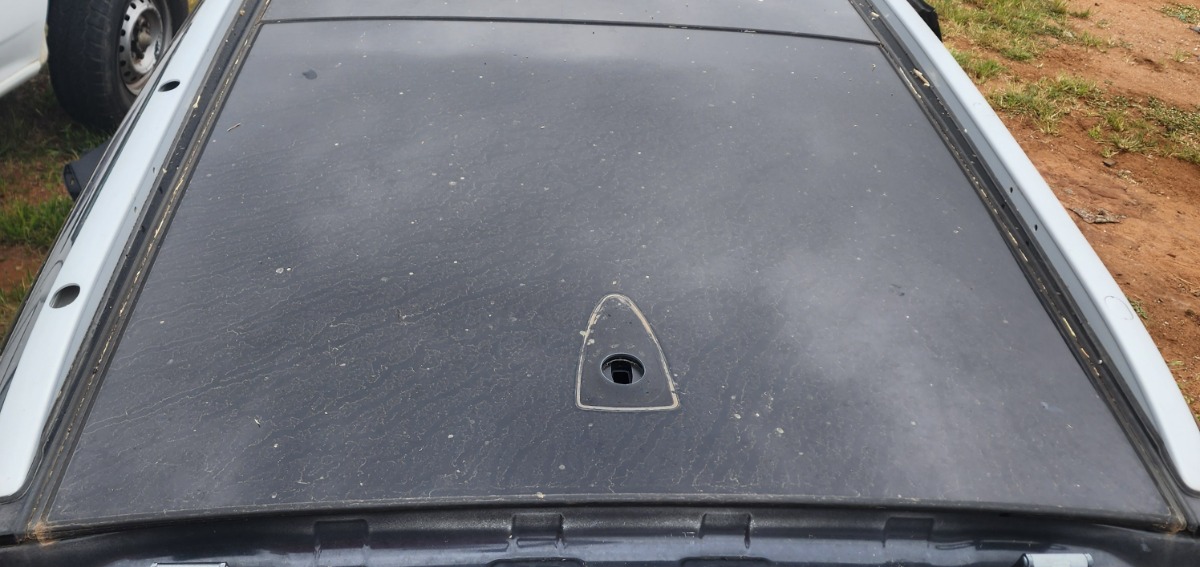 SPORTAGE REAR PANO ROOF FIXED GLASS