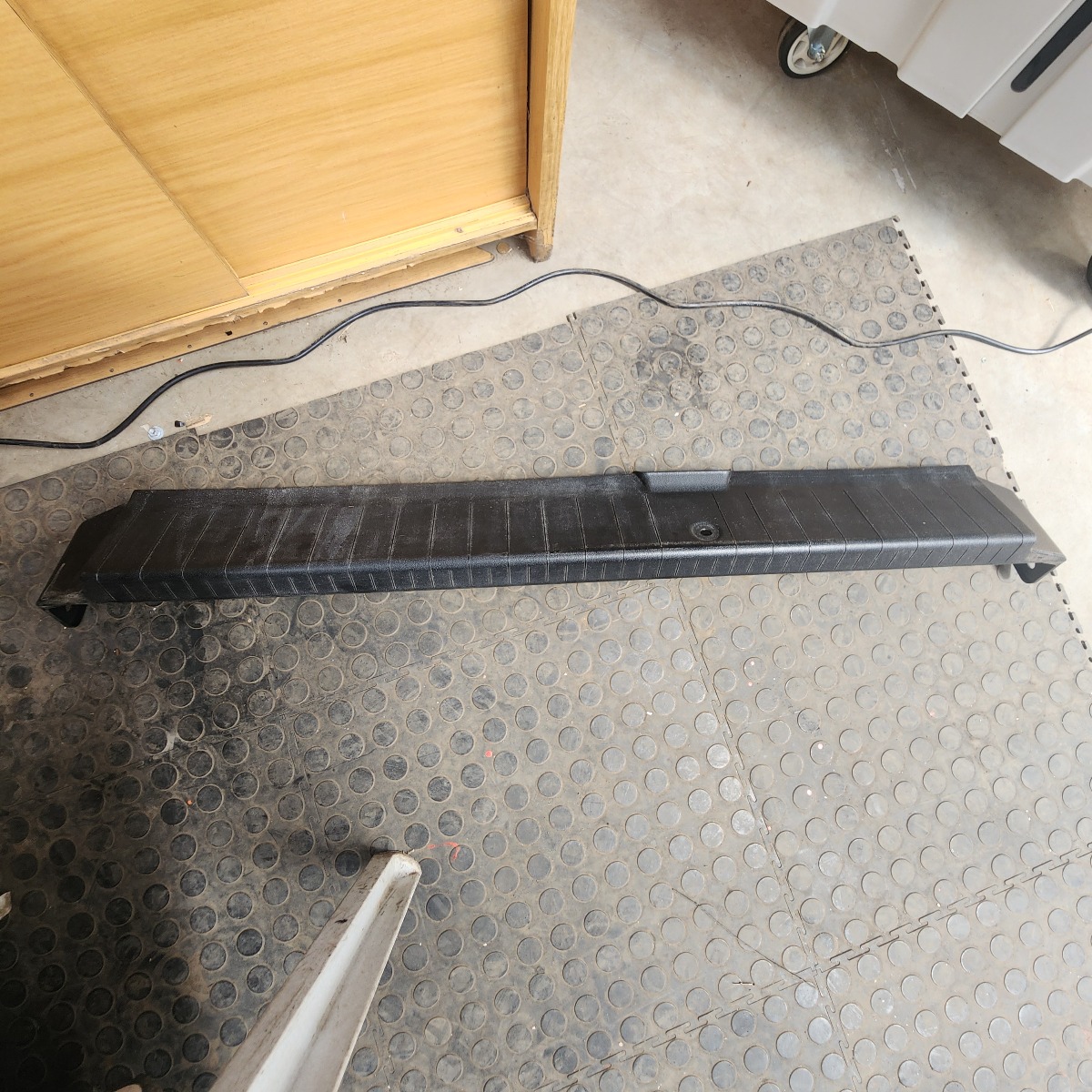 W169 REAR LOWER TRIM PANEL